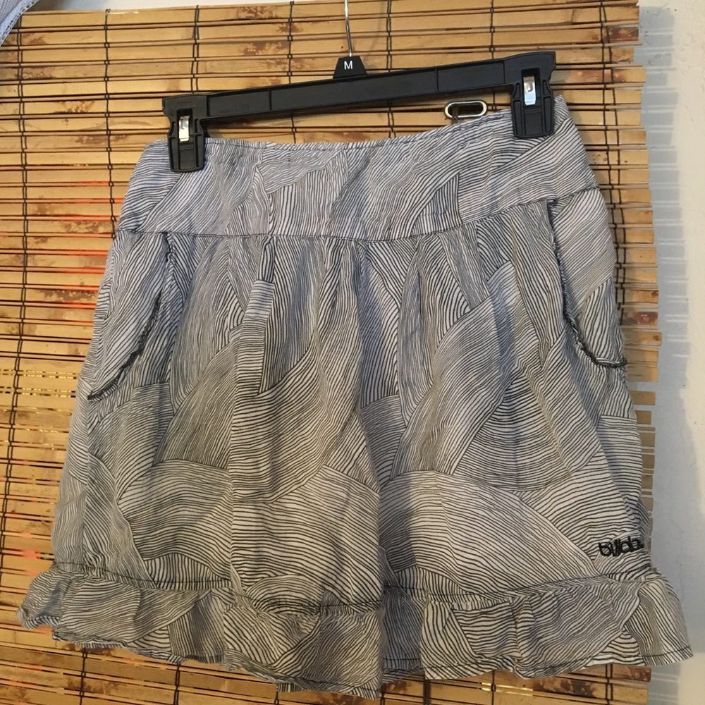 Billabong ruffle mini skirt